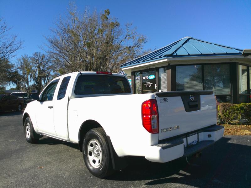 Nissan Frontier S King Cab I4 5AT 2WD 2018