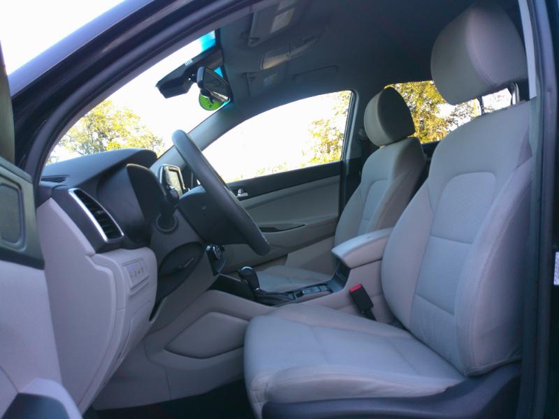 Hyundai Tucson Value 4D SUV FWD 2020