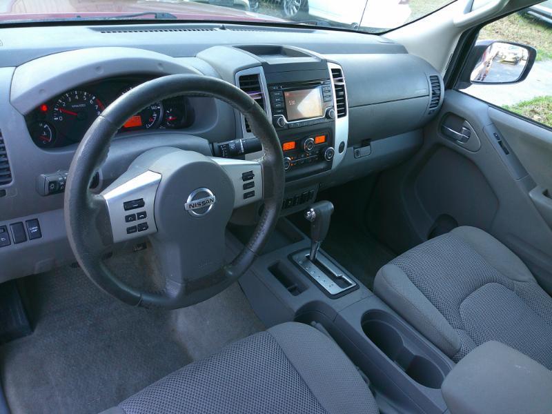 Nissan Frontier  2017