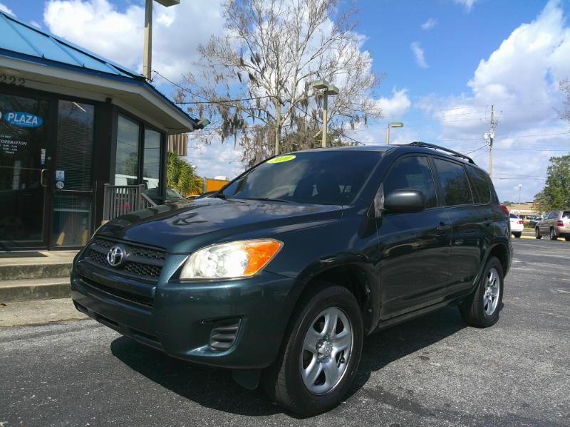 Toyota RAV4 Base I4 2WD 2010