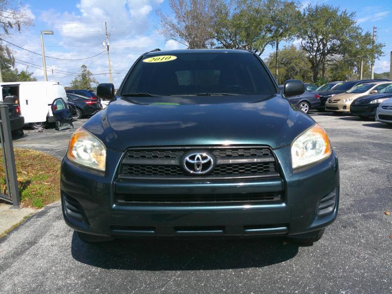 Toyota RAV4 Base I4 2WD 2010