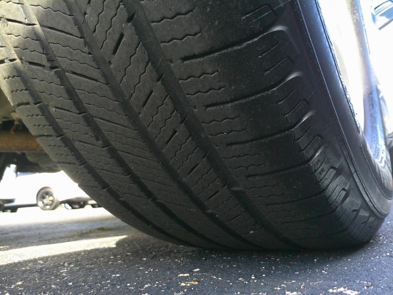 Toyota RAV4 Base I4 2WD 2010