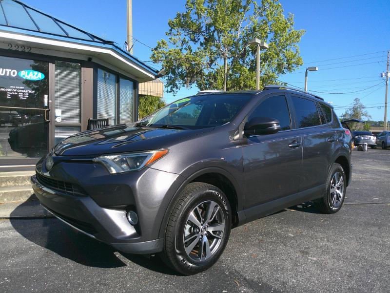 Toyota RAV4 XLE FWD 2018