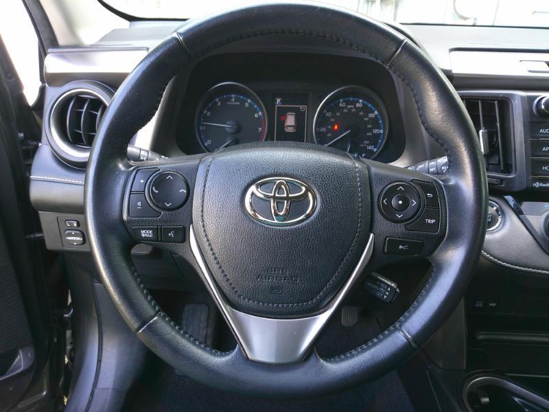 Toyota RAV4 XLE FWD 2018