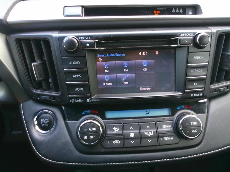 Toyota RAV4 XLE FWD 2018