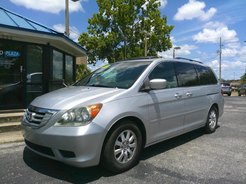 Honda Odyssey EX-L w/ DVD and Navigation 2010