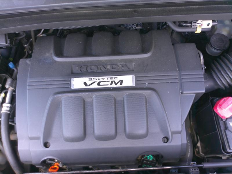 Honda Odyssey EX-L w/ DVD and Navigation 2010