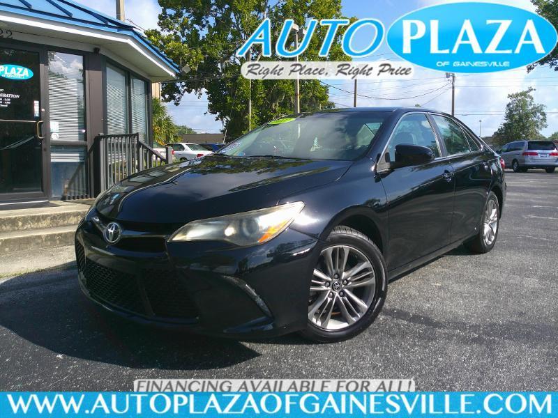 Toyota Camry SE 2017