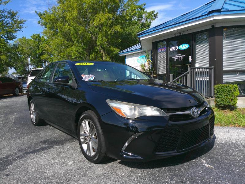 Toyota Camry SE 2017