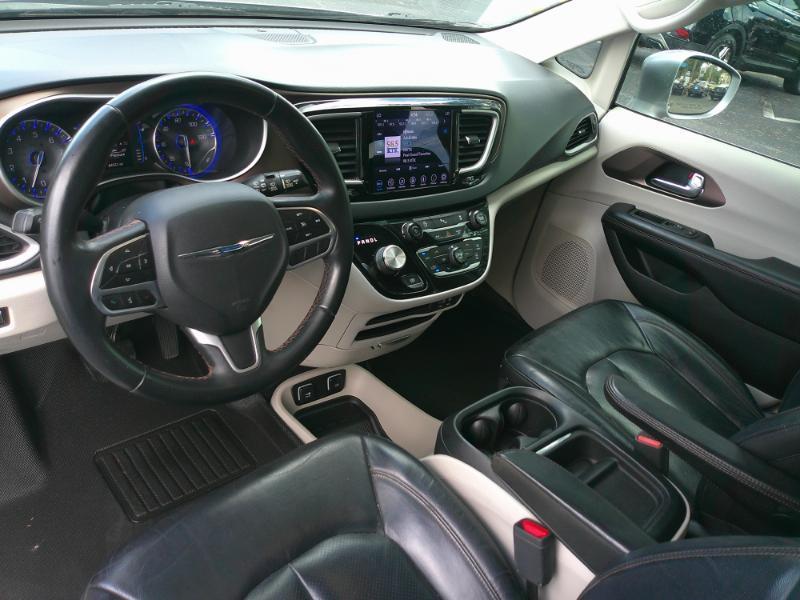 Chrysler Pacifica Touring-L 2018