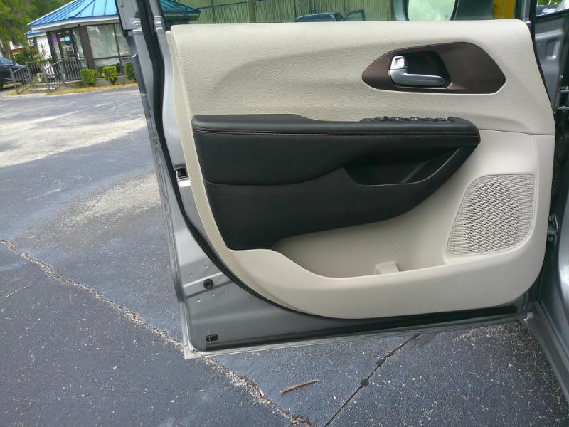 Chrysler Pacifica Touring-L 2018