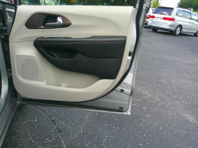 Chrysler Pacifica Touring-L 2018