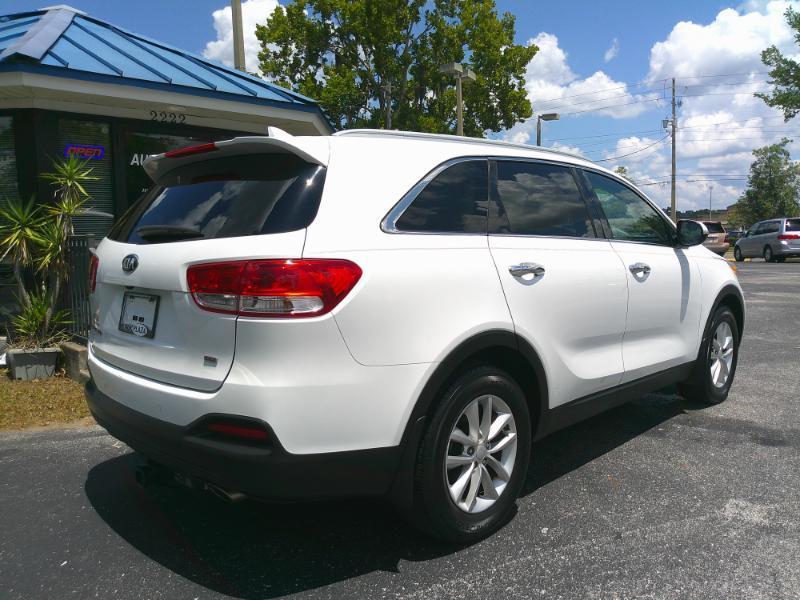 Kia Sorento L 2WD 2017