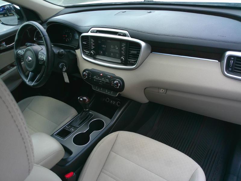 Kia Sorento L 2WD 2017
