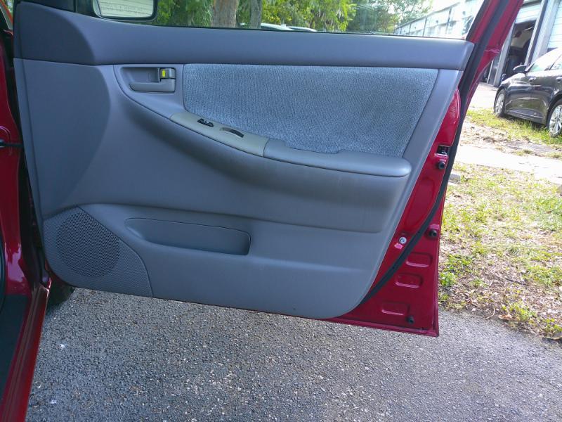 Toyota Corolla LE 2008