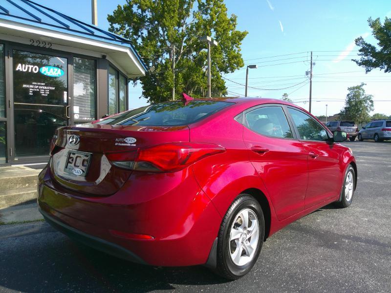 Hyundai Elantra SE 2014