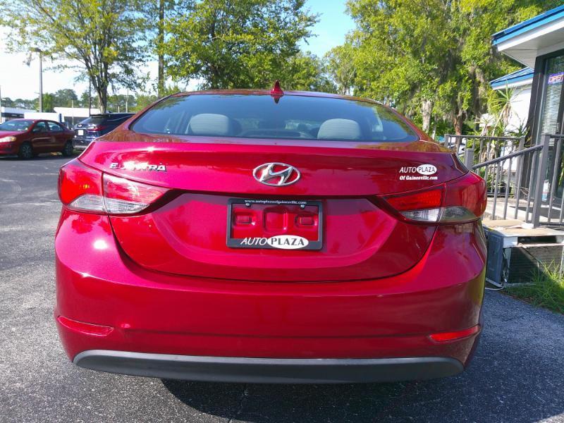Hyundai Elantra SE 2014