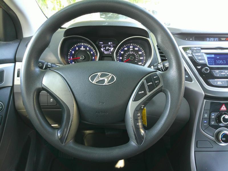 Hyundai Elantra SE 2014