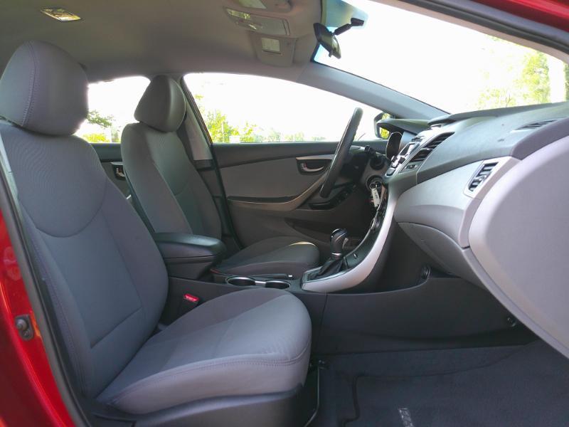 Hyundai Elantra SE 2014