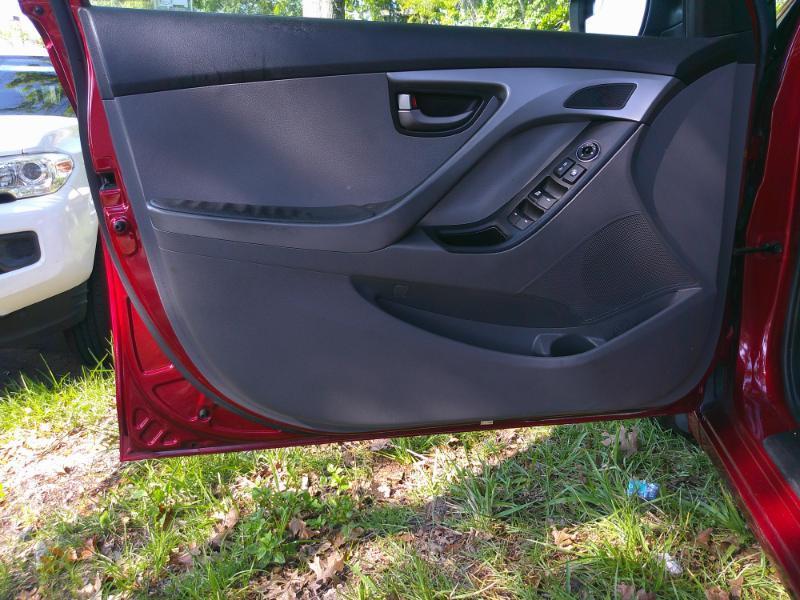 Hyundai Elantra SE 2014