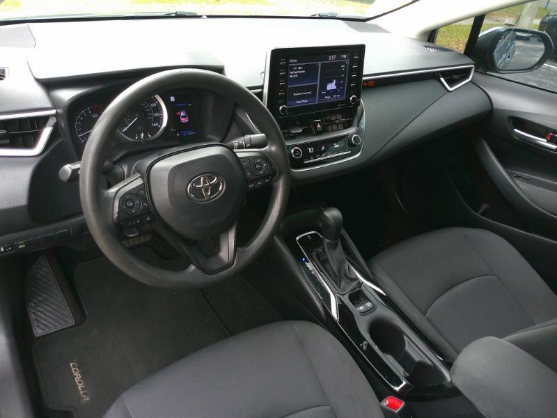 Toyota Corolla LE 2021