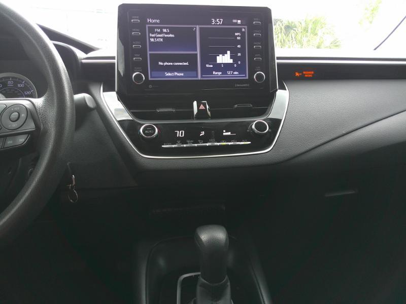 Toyota Corolla LE 2021