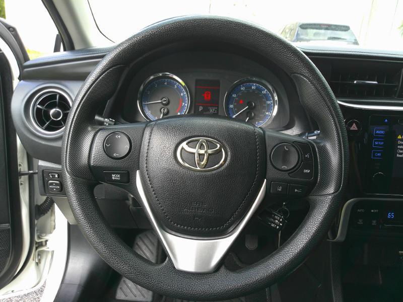 Toyota Corolla LE CVT 2018