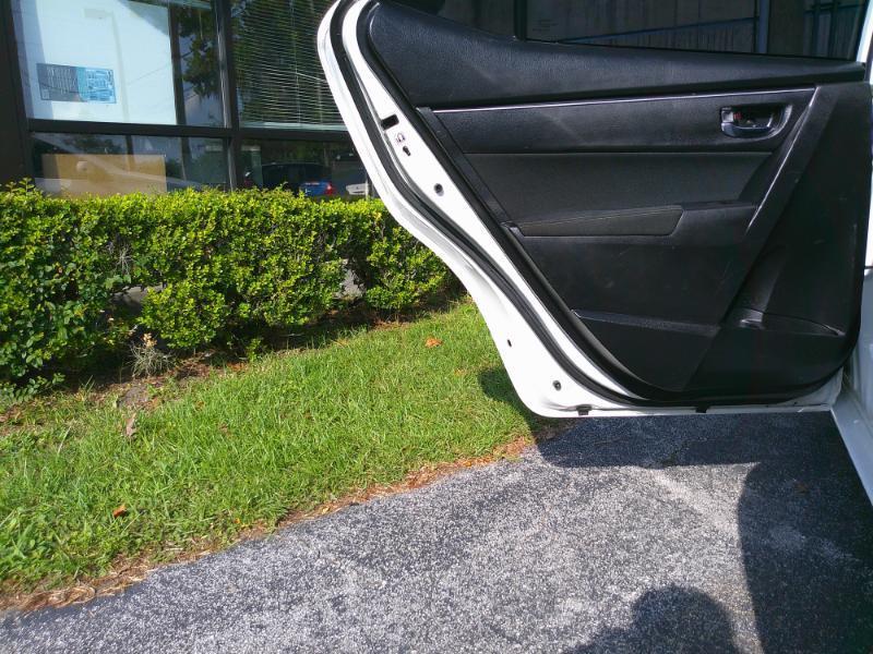 Toyota Corolla LE CVT 2018