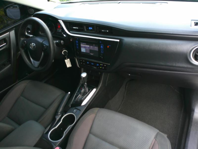 Toyota Corolla LE CVT 2018