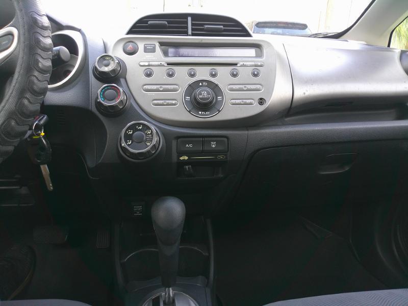 Honda Fit 5-Speed AT 2013