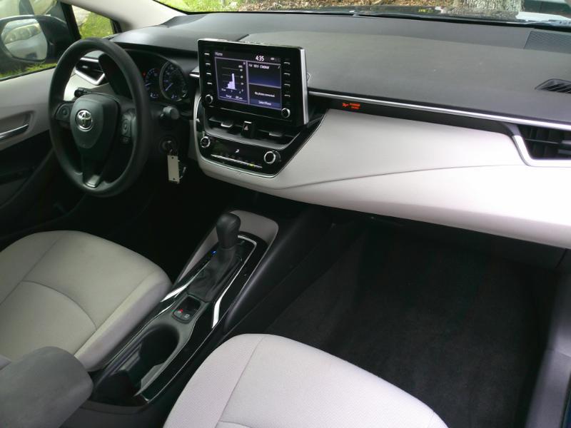 Toyota Corolla LE 2020