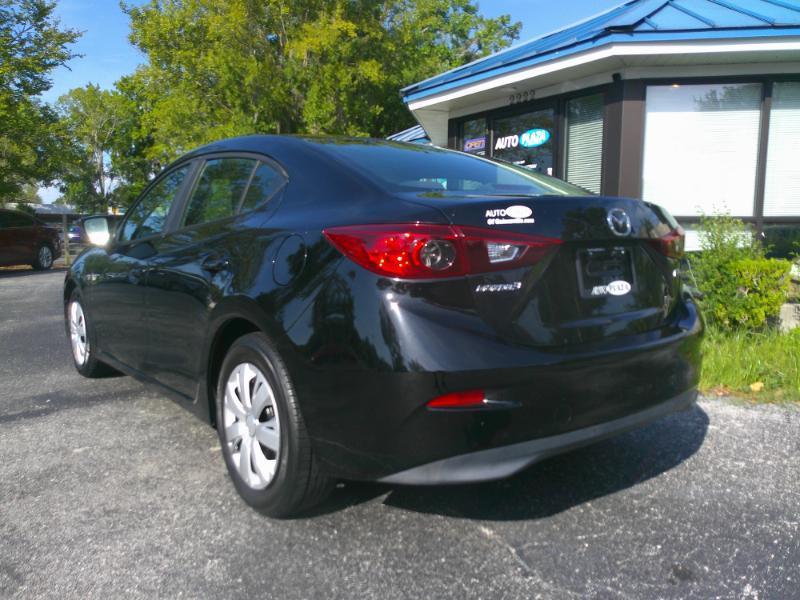 Mazda MAZDA3 i Sport AT 4-Door 2015