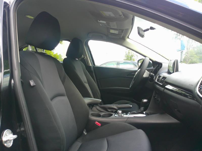 Mazda MAZDA3 i Sport AT 4-Door 2015