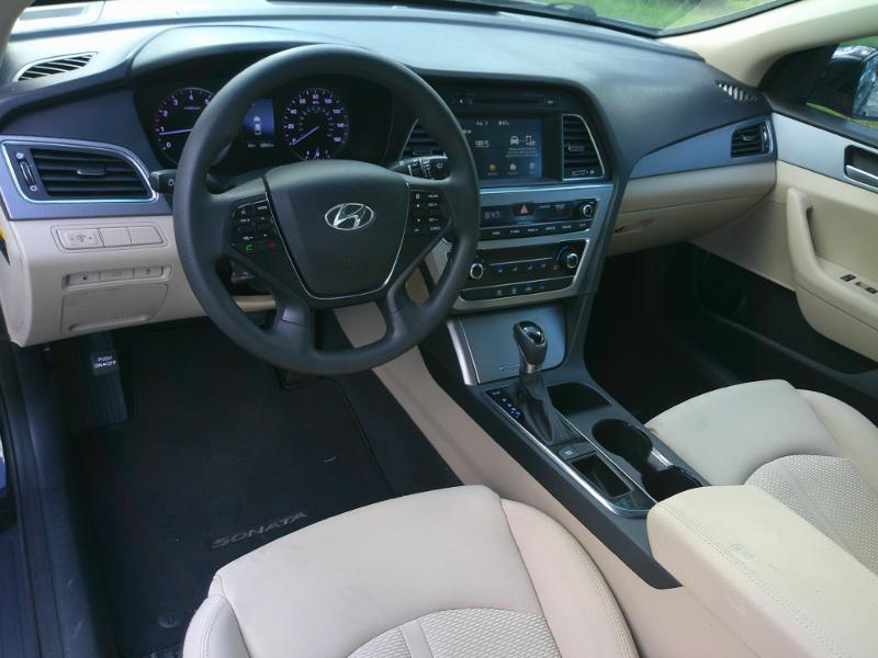 Hyundai Sonata SE 2017