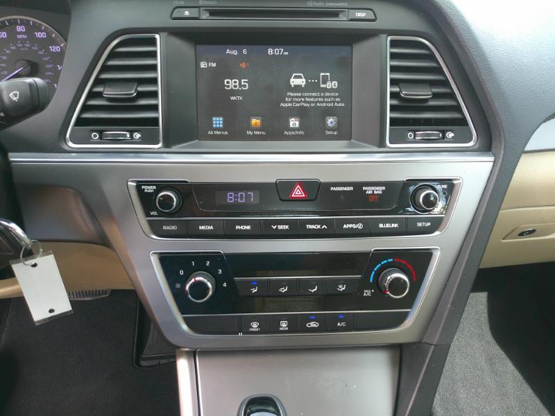 Hyundai Sonata SE 2017