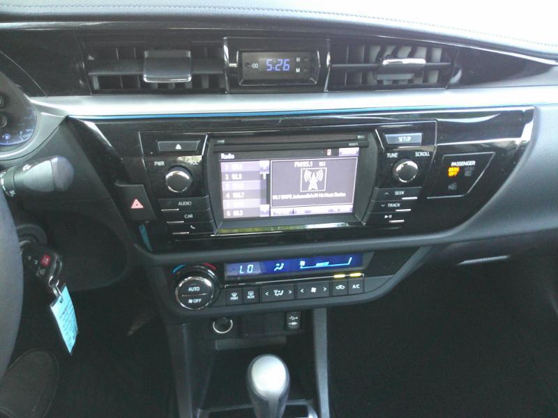 Toyota Corolla S Premium CVT 2016