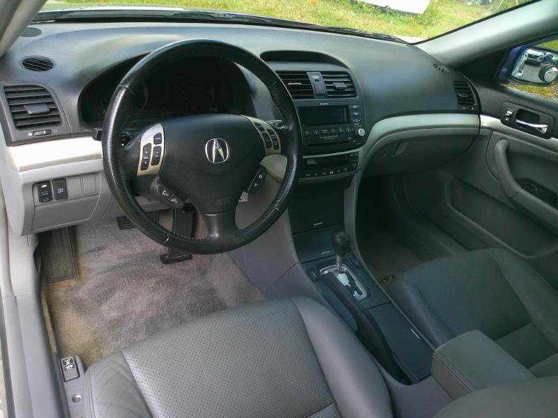 Acura TSX 5-speed AT 2006