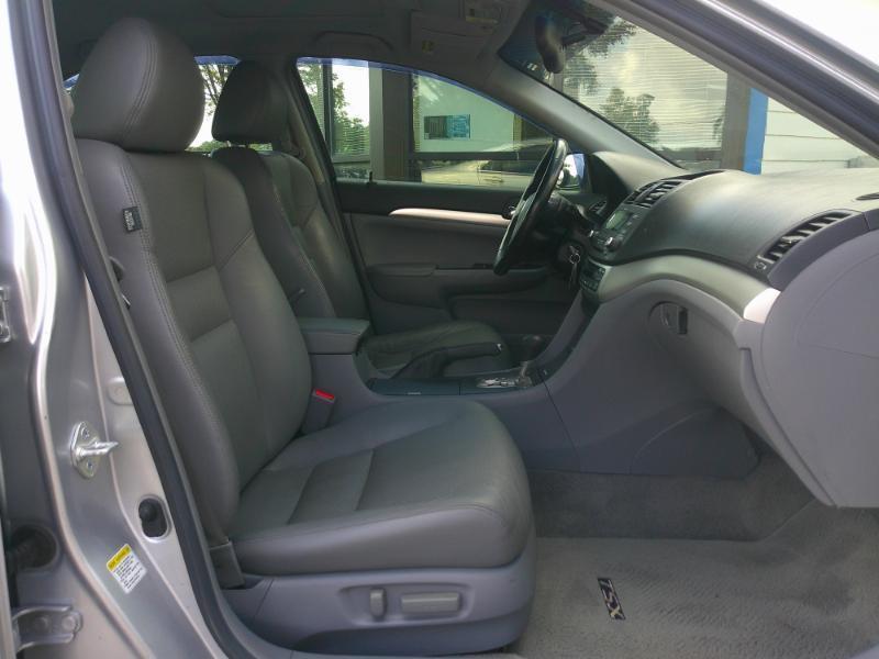 Acura TSX 5-speed AT 2006