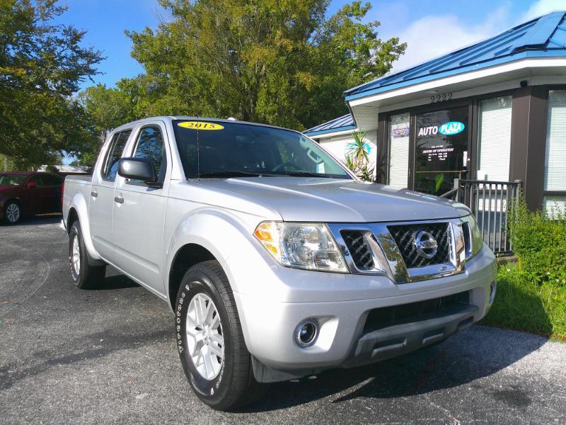 Nissan Frontier SV Crew Cab 2WD 2015