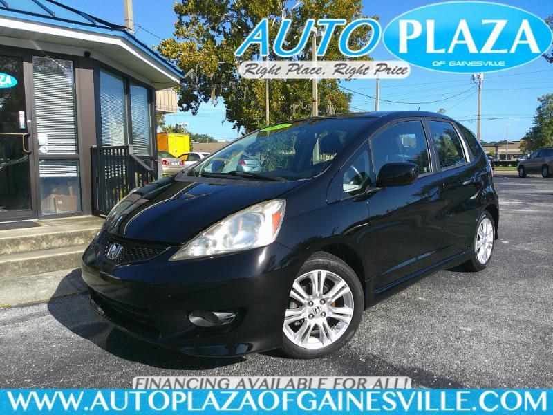 Honda Fit Sport 5-Speed AT 2011