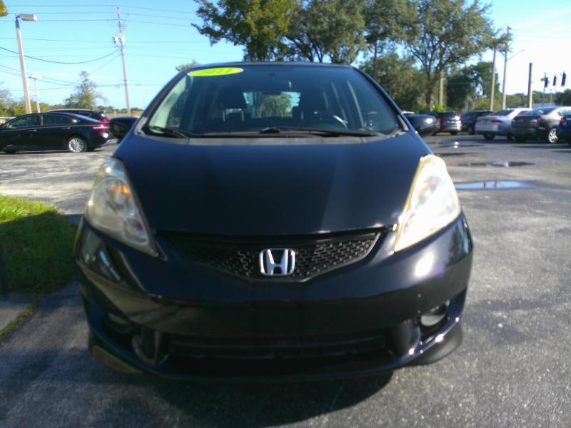 Honda Fit Sport 5-Speed AT 2011