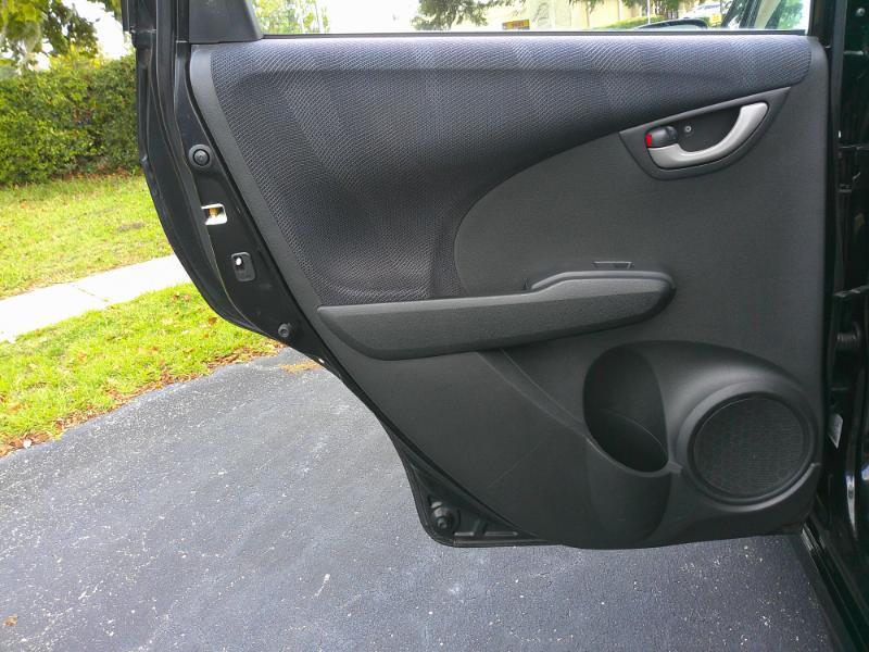 Honda Fit Sport 5-Speed AT 2011