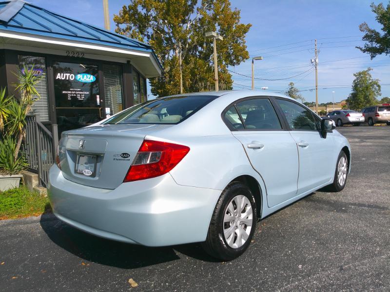 Honda Civic LX Sedan 5-Speed AT 2012