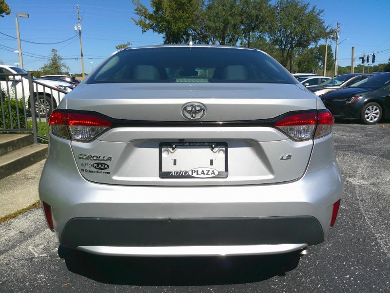 Toyota Corolla LE 2021