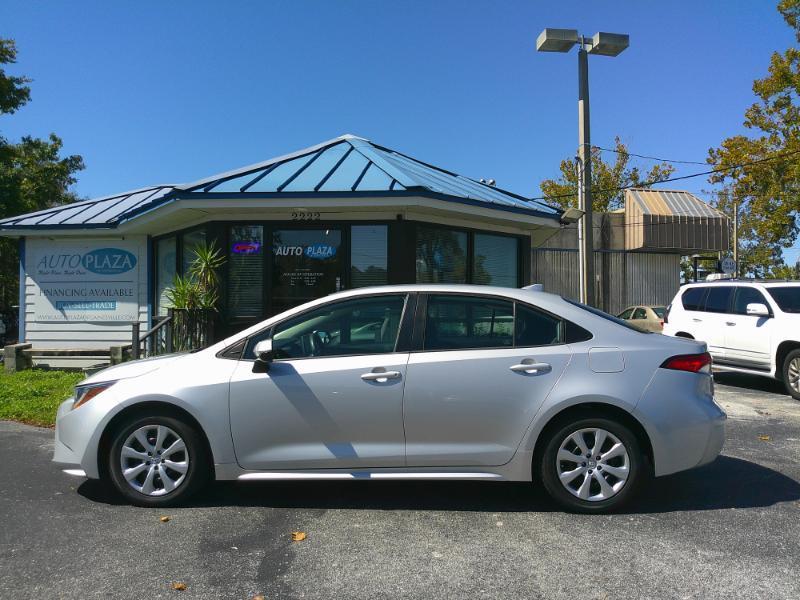 Toyota Corolla LE 2021