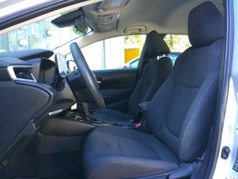Toyota Corolla LE 2021