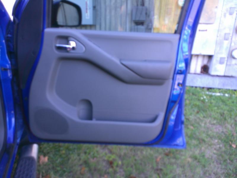 Nissan Frontier  2014