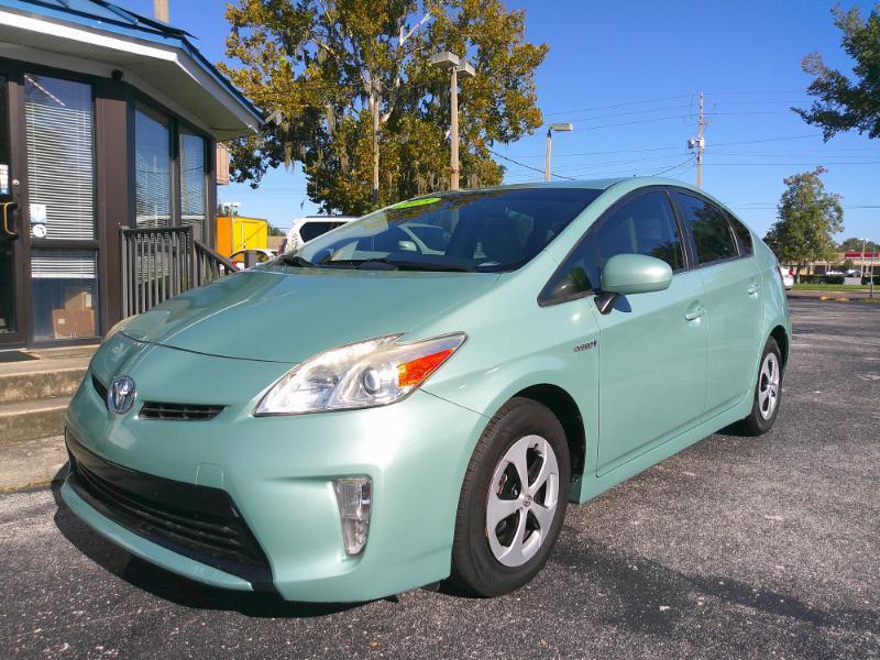 Toyota Prius Three 2015