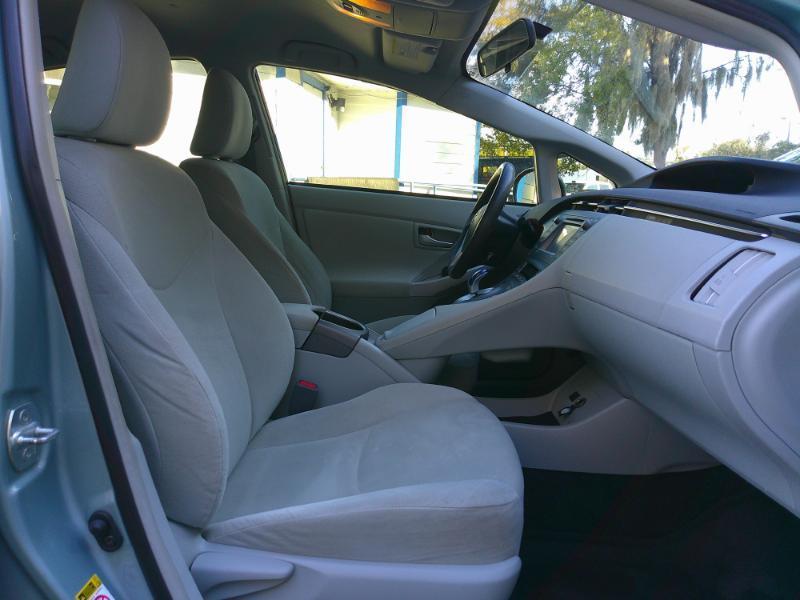 Toyota Prius Three 2015