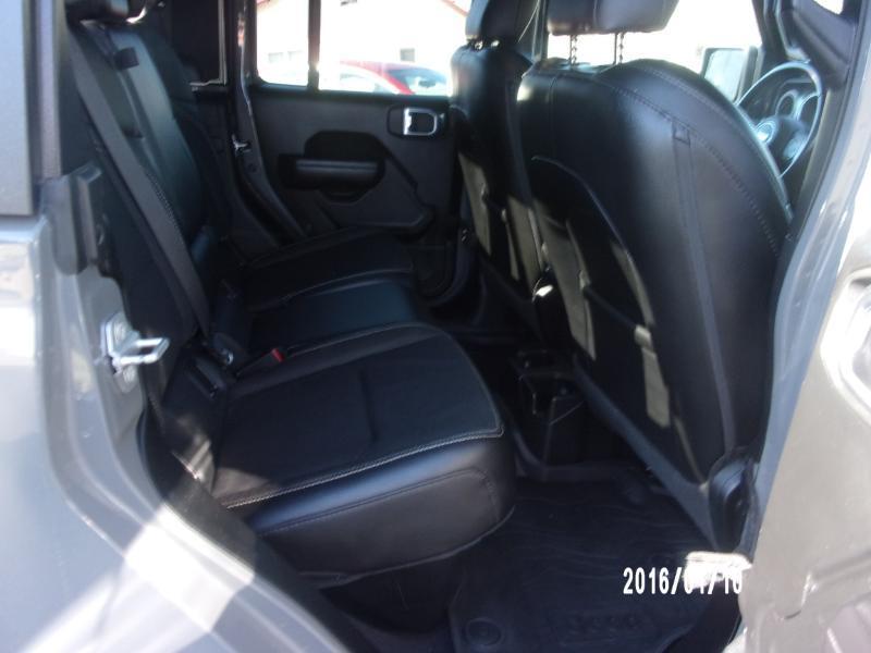 Jeep Gladiator Sport 2021